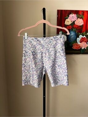 Ebb & flow Floral High-Rise Biker Shorts - Lavender & White